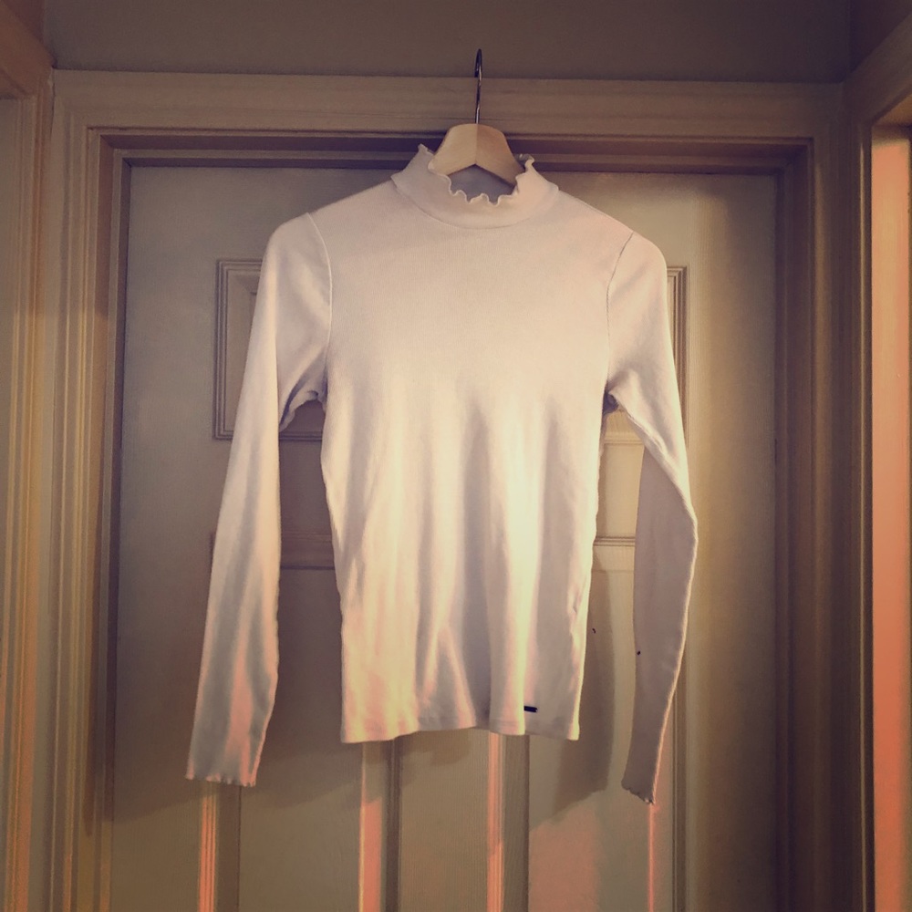 White turtle neck